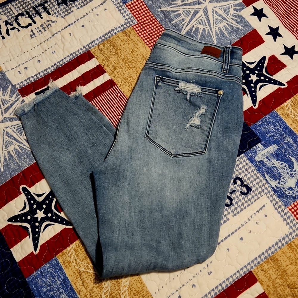 Judy Blue Distressed Hugh waisted  skinny leg jeans